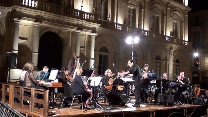 Andrea Amici dirige l'Ensemble MusiDOC