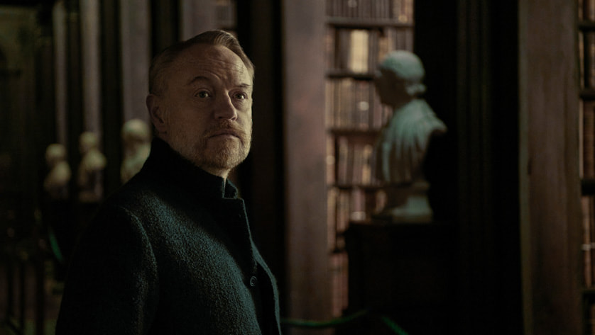 Hari Seldon (Jared Harris) nella serie TV Apple Fondazione